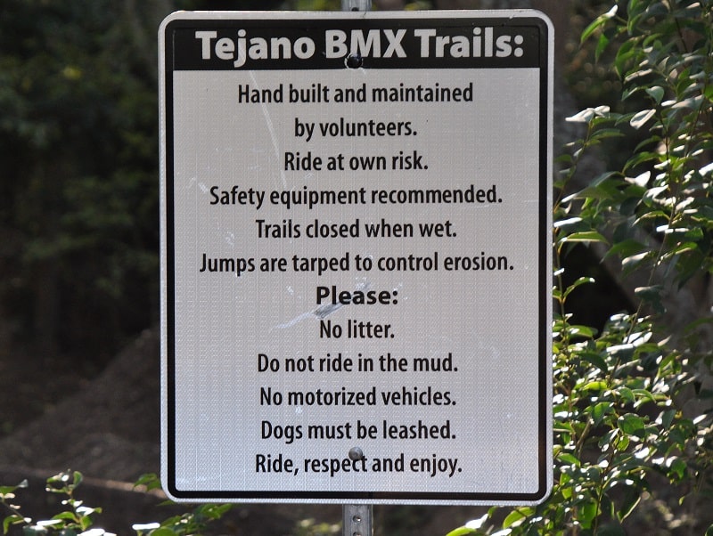 tejano-bmx-trails-sign